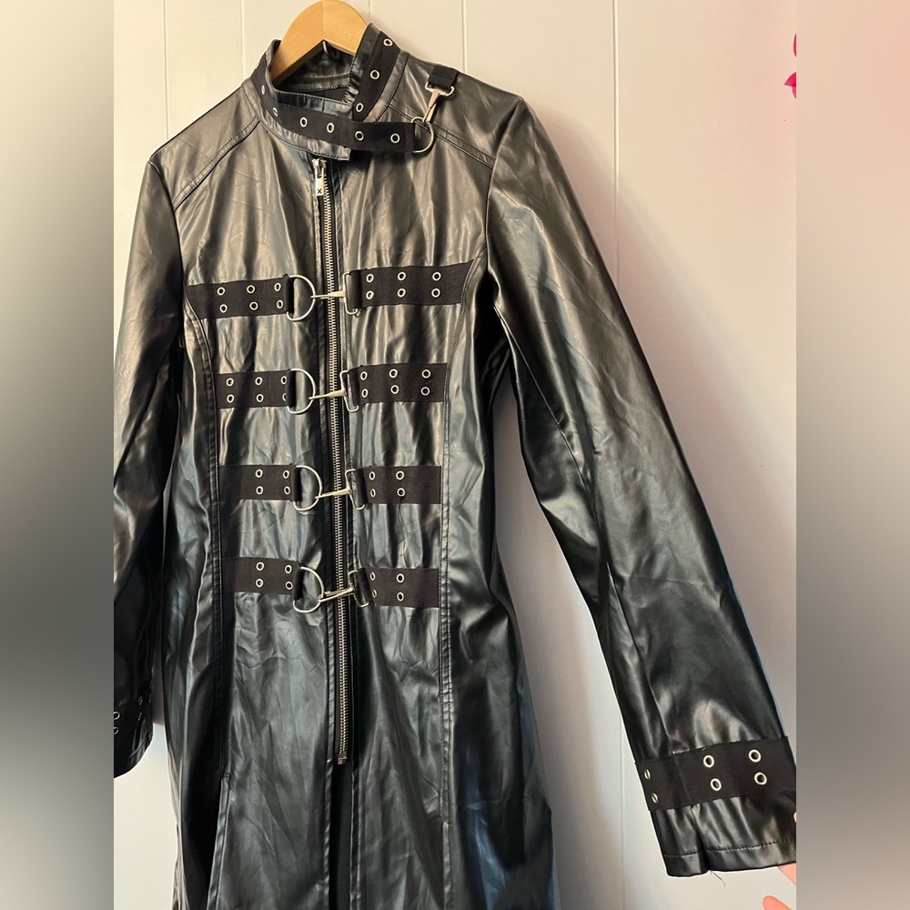 Vintage Tripp NYC Vinyl Faux Leather Trench Coat Goth Buckles Bondage Duster vtg - Picture 3 of 15